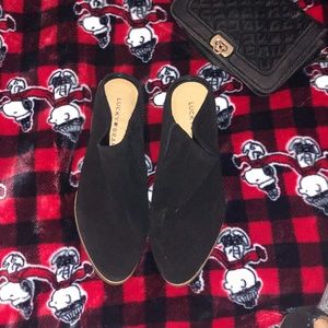 Lucky Brand Flat Slides